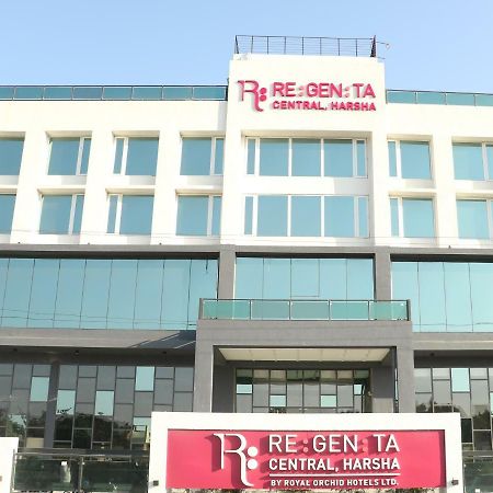 Pārdi Regenta Central Harsha Vapi מראה חיצוני תמונה